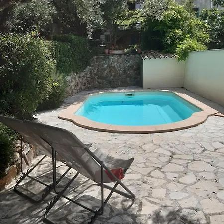Mas Luis Alvarez Apartment *