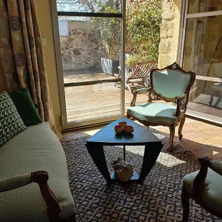 Mas Luis Alvarez Apartment La Capelle-et-Masmolene