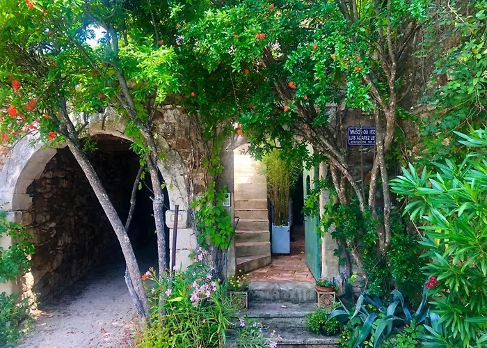 Mas Luis Alvarez * La Capelle-et-Masmolene